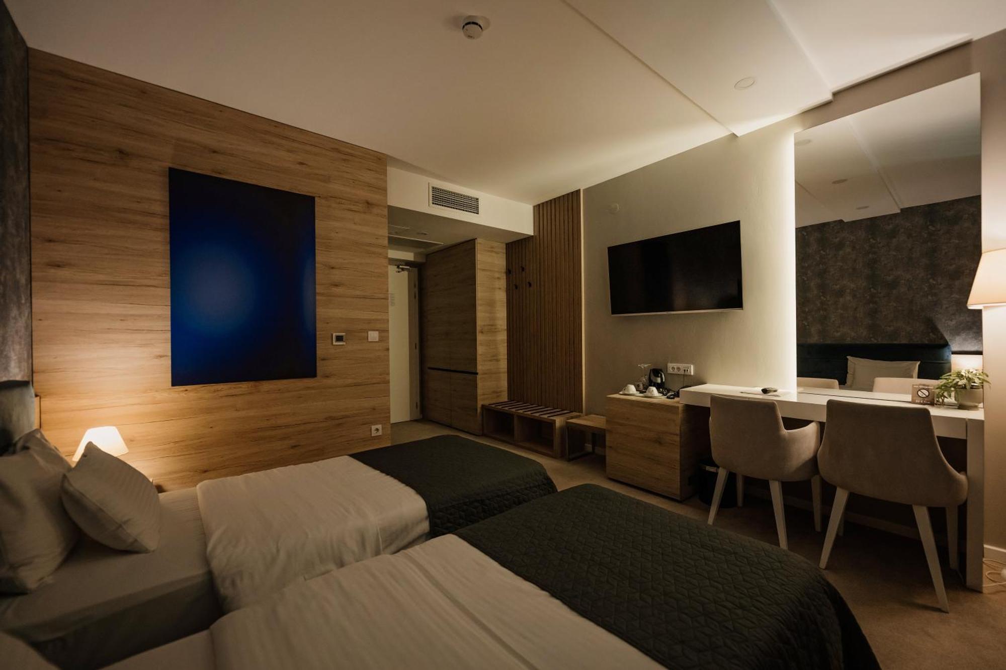 Ig Hotel Gornji Milanovac Exterior photo